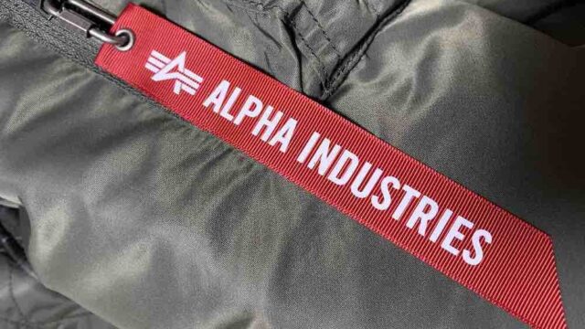 卓越 ALPHA INDUSTRIES 赤リボン タグ 未使用品